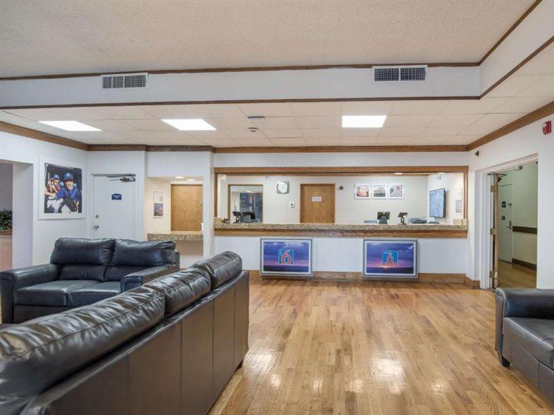 Motel 6-Colorado Springs, Co - Air Force Academy מראה חיצוני תמונה