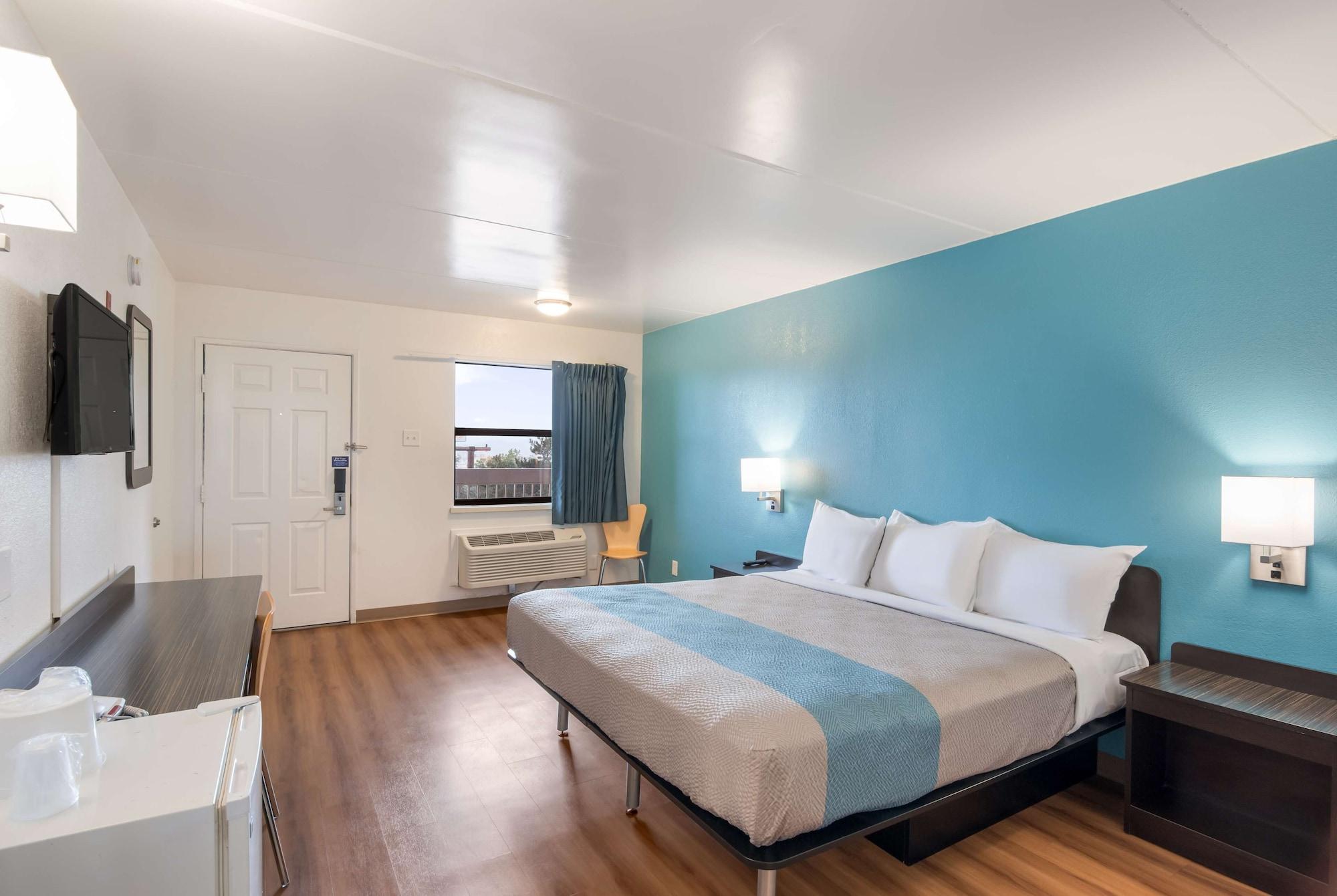 Motel 6-Colorado Springs, Co - Air Force Academy מראה חיצוני תמונה